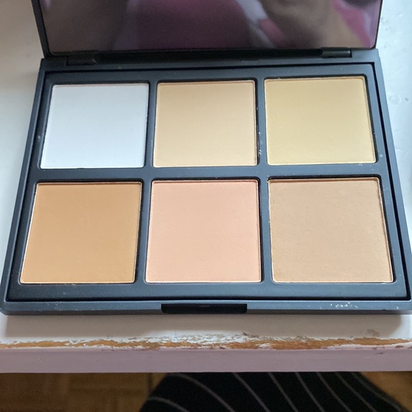 Morphe contour palette 6 shades new & unused - Picture 2 of 6